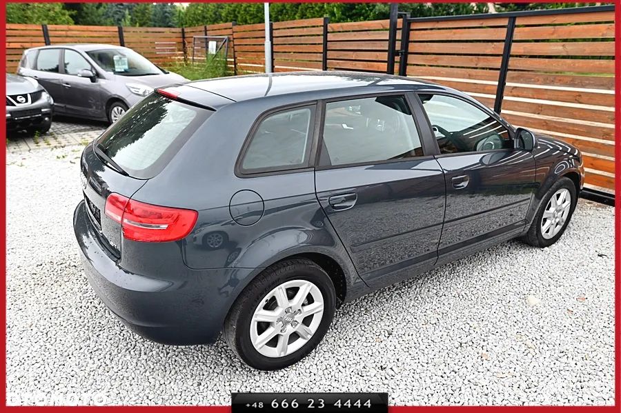Audi A3 Sportback 1.8 TFSI Ambition - 13