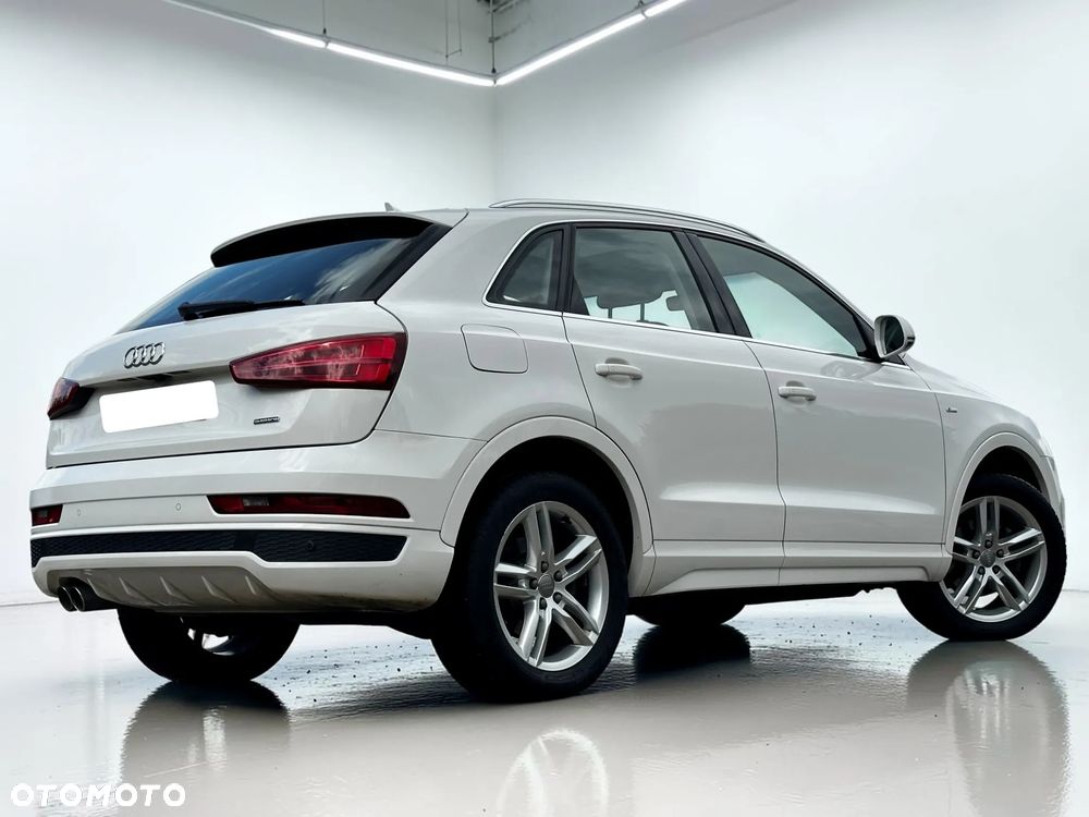 Audi Q3 2.0 TDI Quattro S tronic design - 16