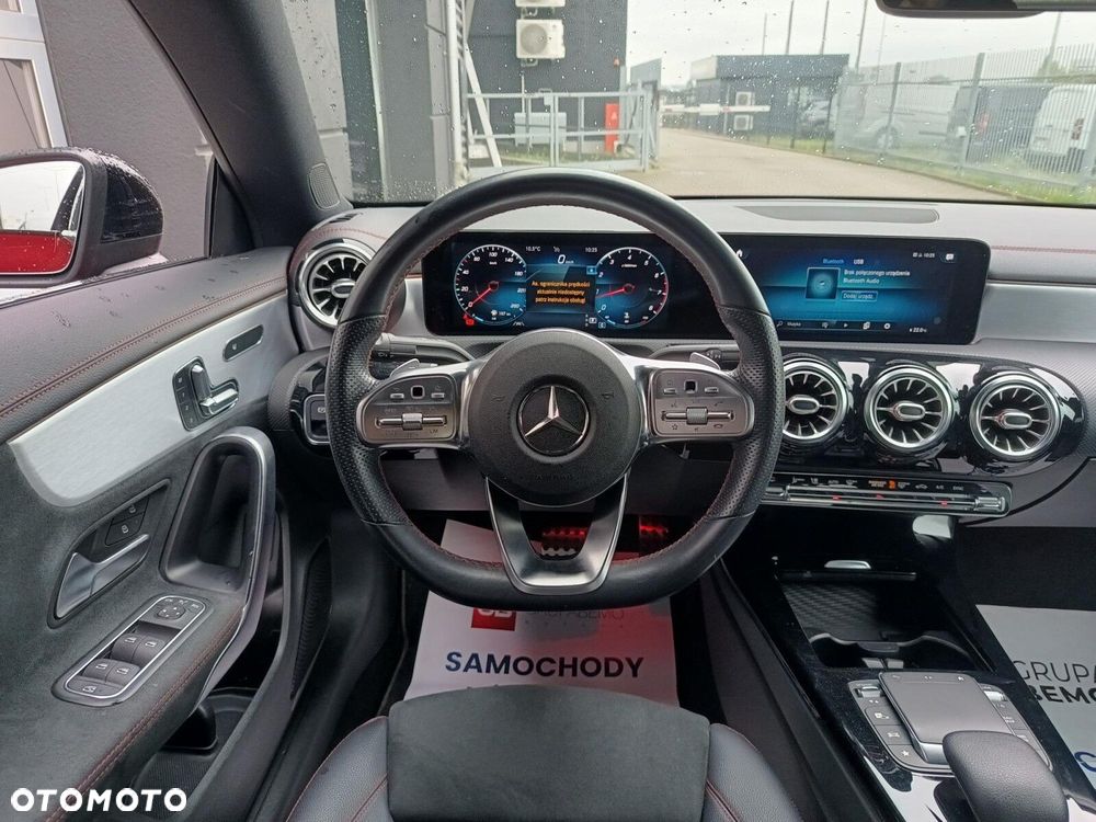 Mercedes-Benz CLA 220 4-Matic 7G-DCT - 18
