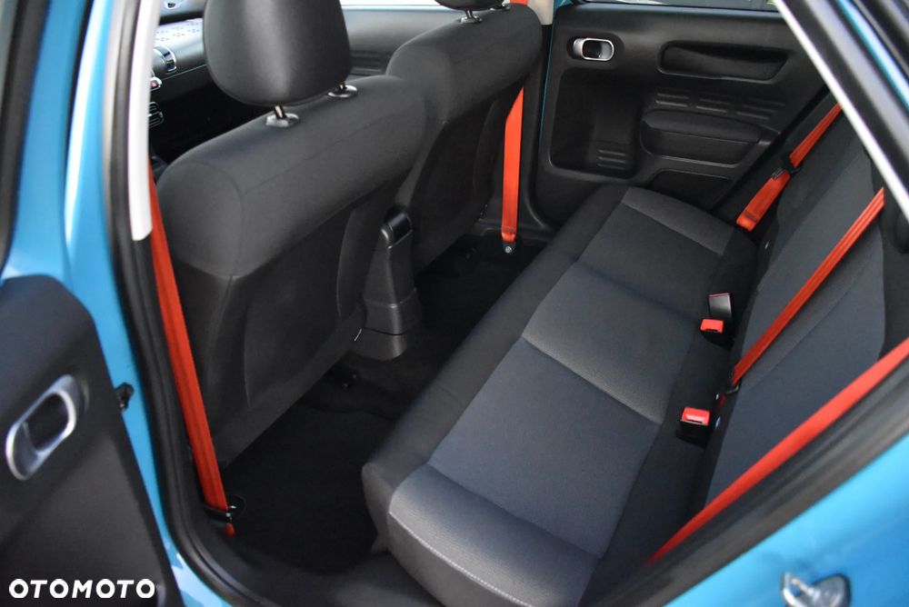 Citroën C4 Cactus BlueHDi 100 Stop&Start Rip Curl - 27