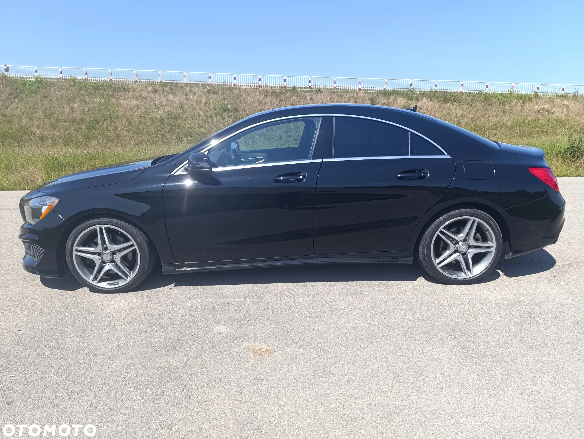 Mercedes-Benz CLA 250 4-Matic - 9