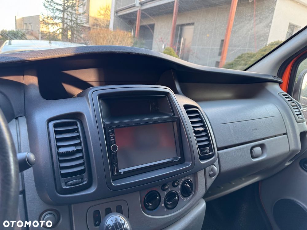 Renault Trafic L2H2 - 8