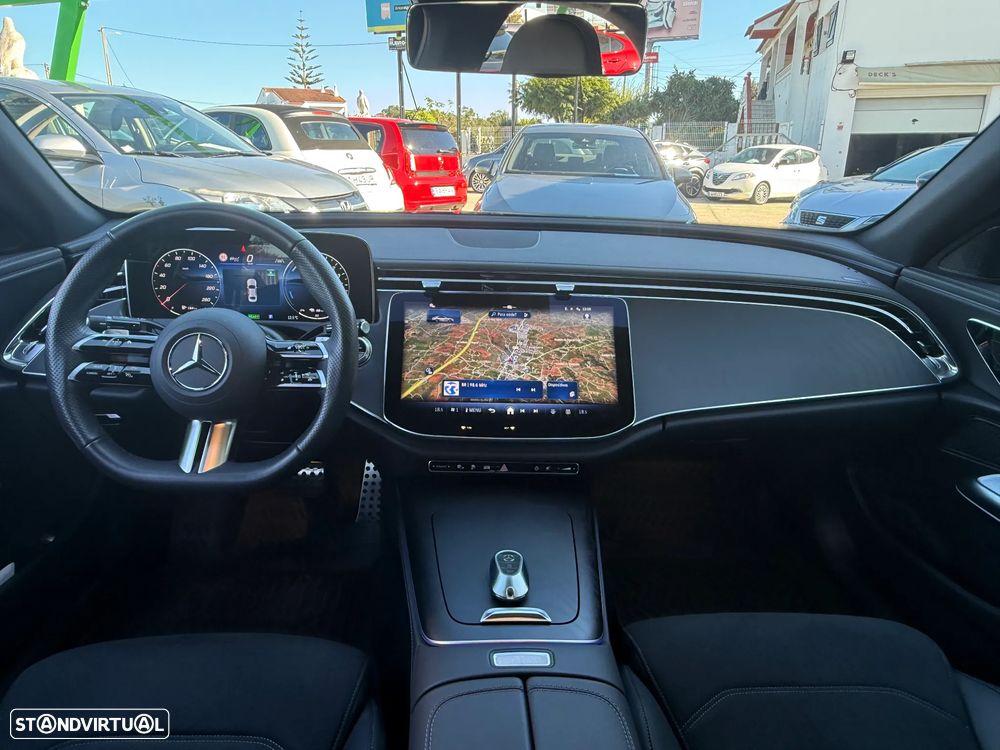 Mercedes-Benz E 300 de - 32