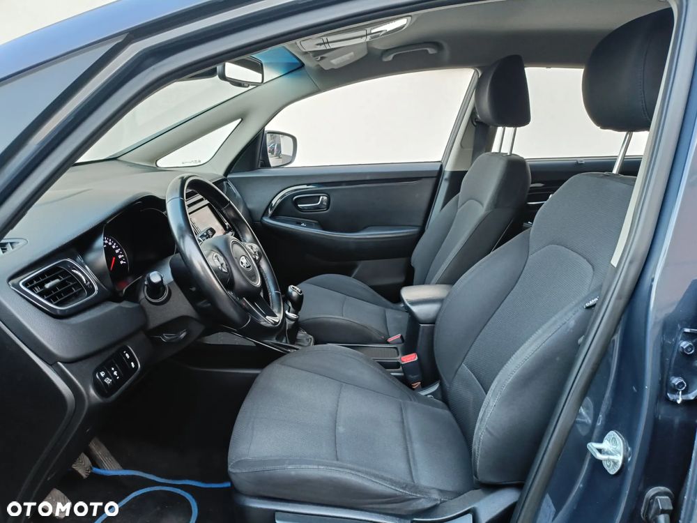 Kia Carens 1.6 GDI XL 7os EU6 - 6