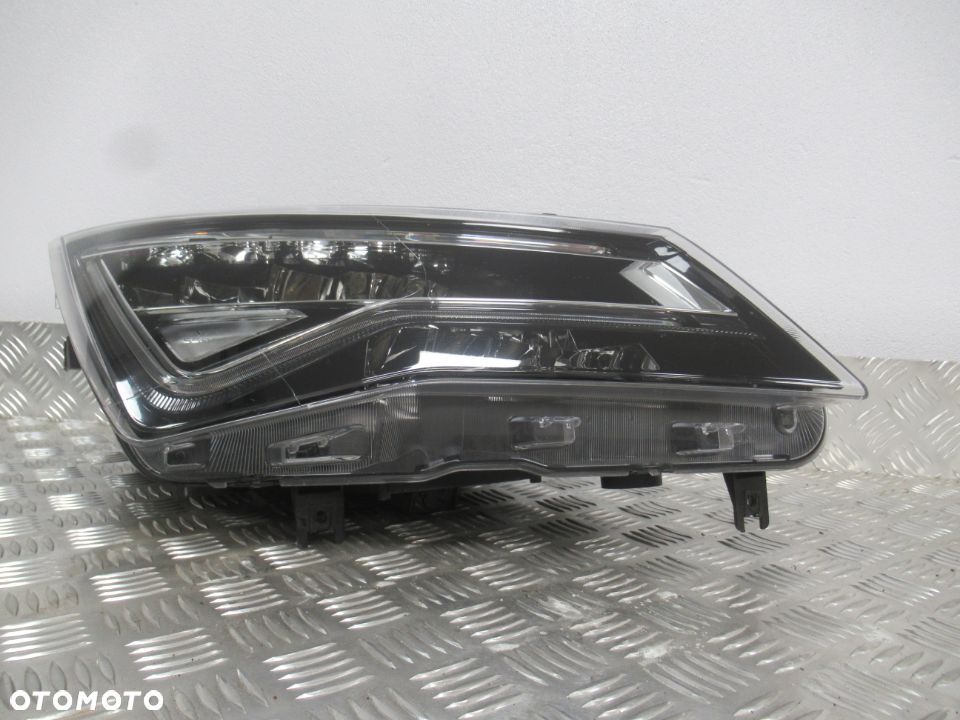 LAMPA PRZEDNIA PRZÓD PRAWA SEAT ATECA FULL 2016- - 5