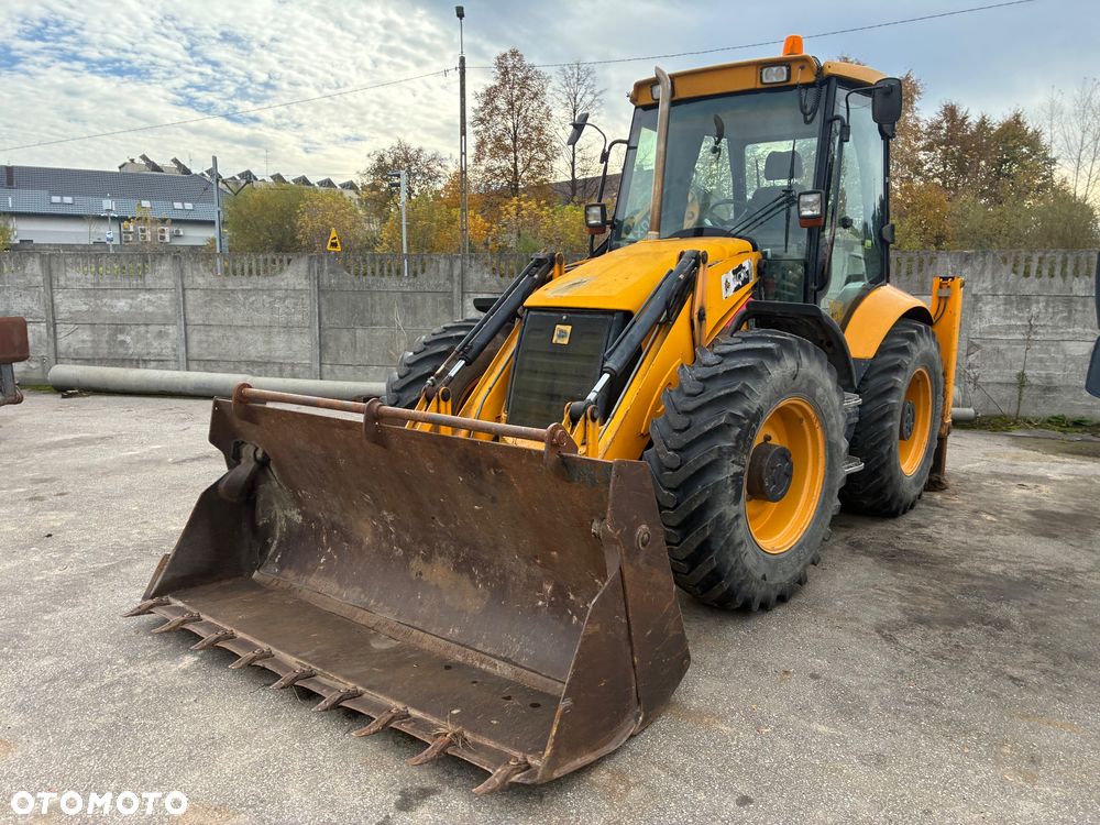 JCB 4CX - 6