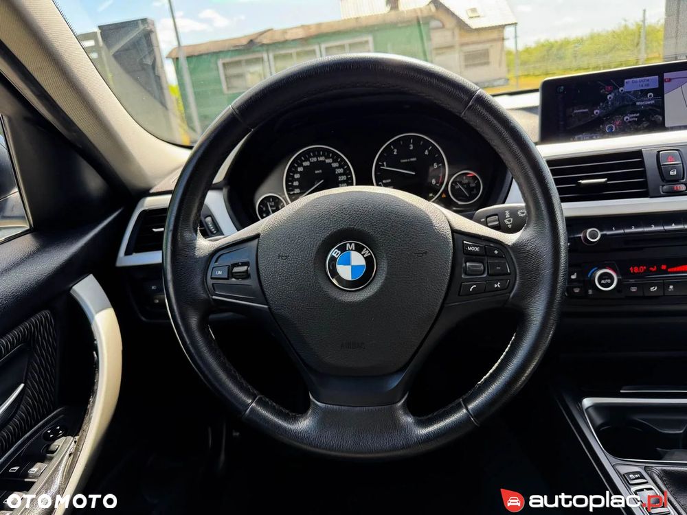 BMW Seria 3 320d DPF - 28