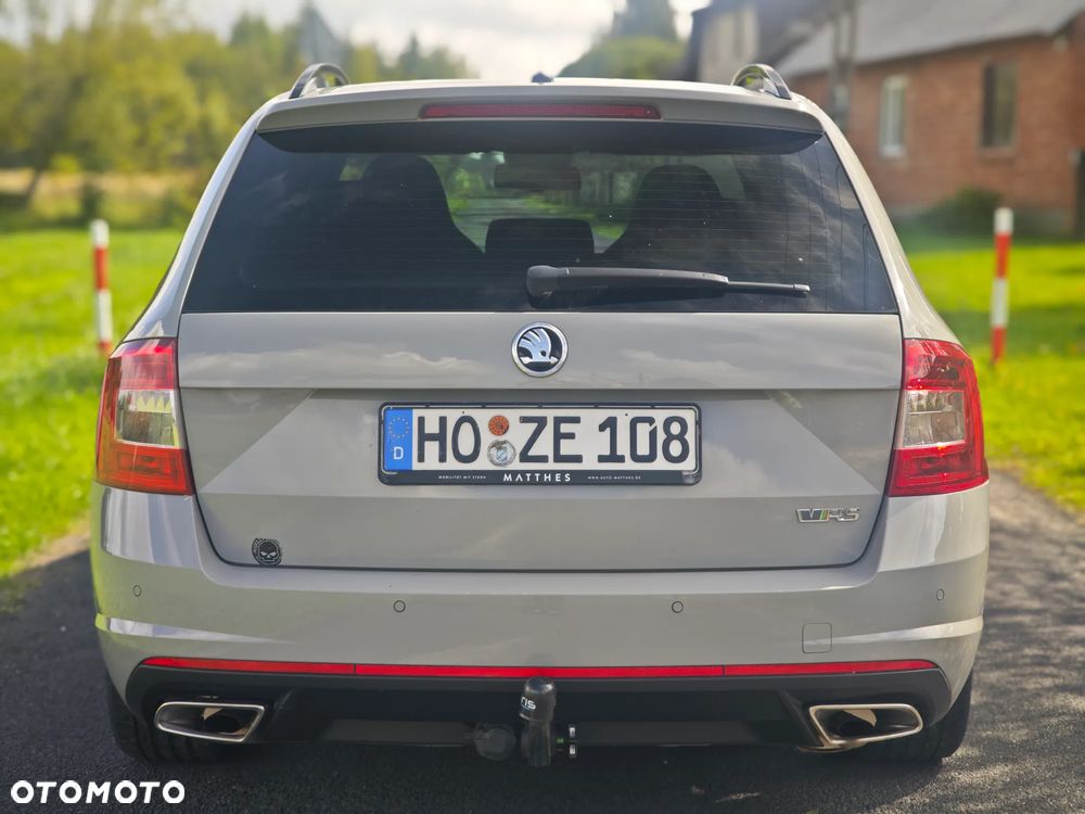 Skoda Octavia 2.0 TDI RS - 11