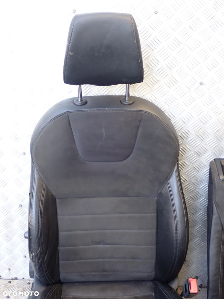 AUDI A6 C7  FOTEL PRZEDNI PRAWY / LEWY ORAZ KANAPA TYLNIA MATERIAŁ - SKÓRA KOMPLET - 10