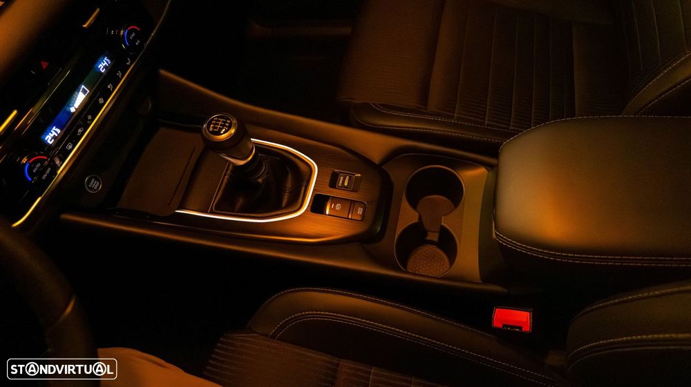 Nissan Qashqai 1.3 DIG-T Tekna SKY - 22