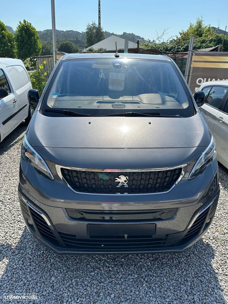 Peugeot Traveller - 9