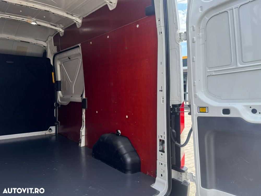 Ford Transit L1H3 MWB HR DSL - 23