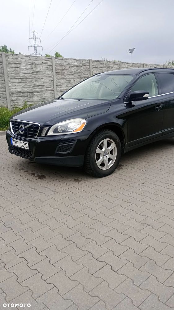 Volvo XC 60 - 4