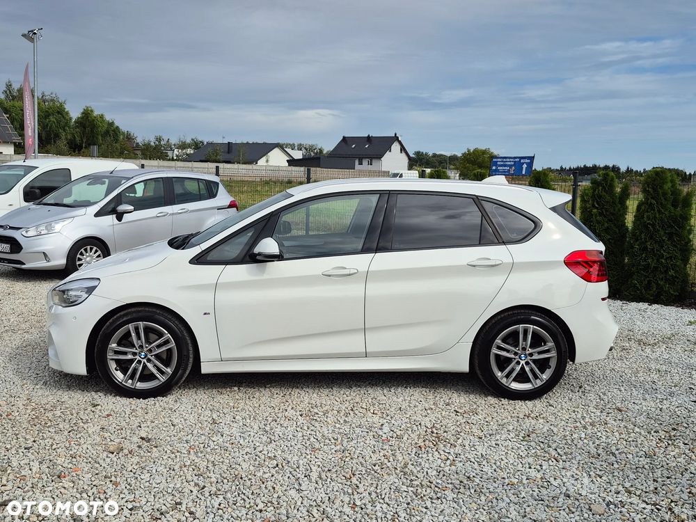 BMW Seria 2 218i M Sport - 9