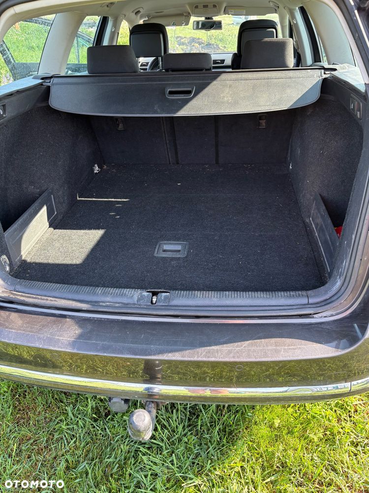Volkswagen Passat 2.0 TDI Comfortline DSG - 10