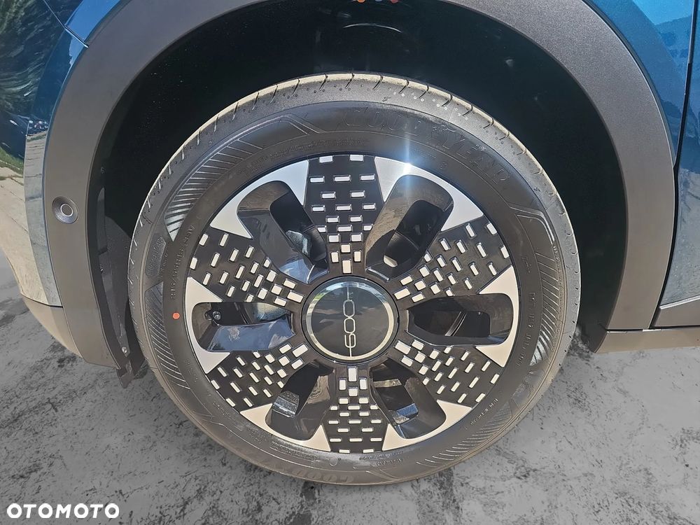 Fiat 600 1.2 Turbo La Prima - 9