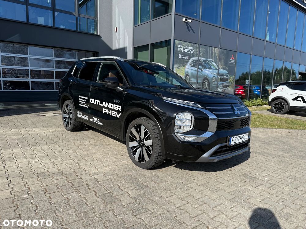 Mitsubishi Outlander Instyle Plus - 1