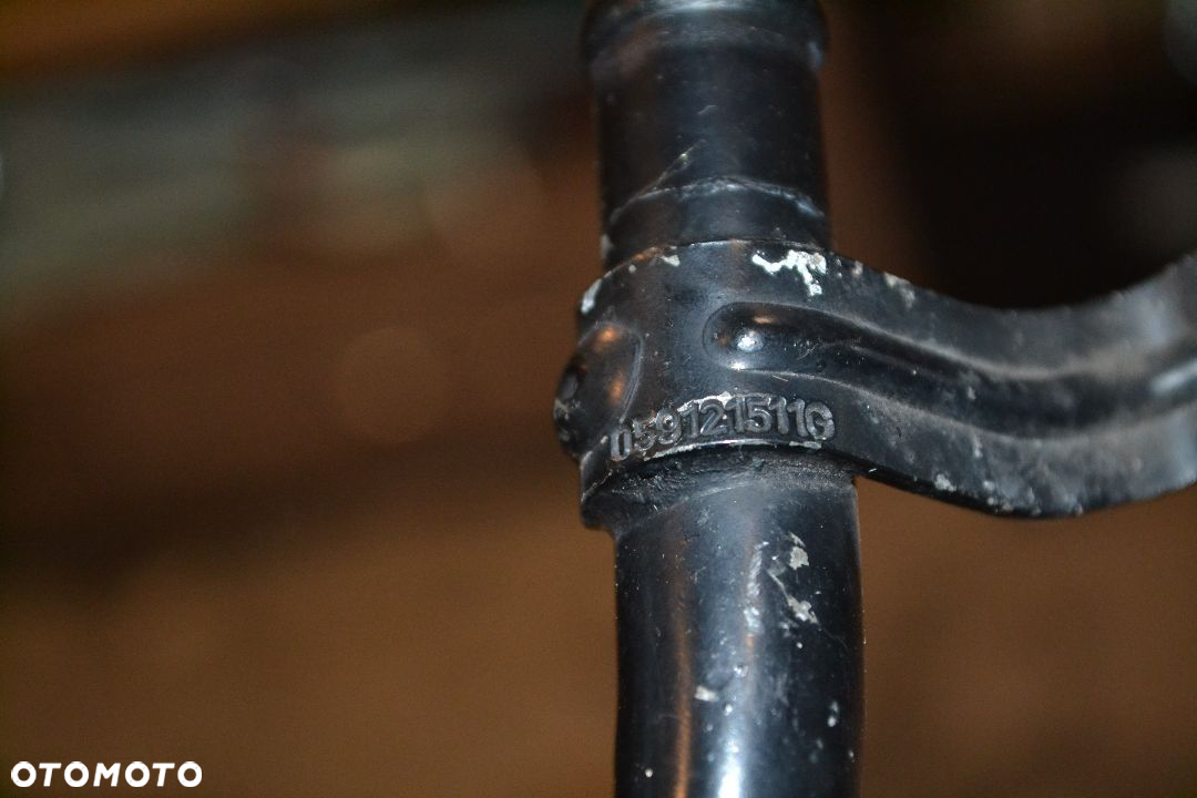 AUDI A4 B8 A5 Q5 3,0 TDI ORYGINALNY PRZEWÓD RURKA WODY PŁYNU 059121511G - 2