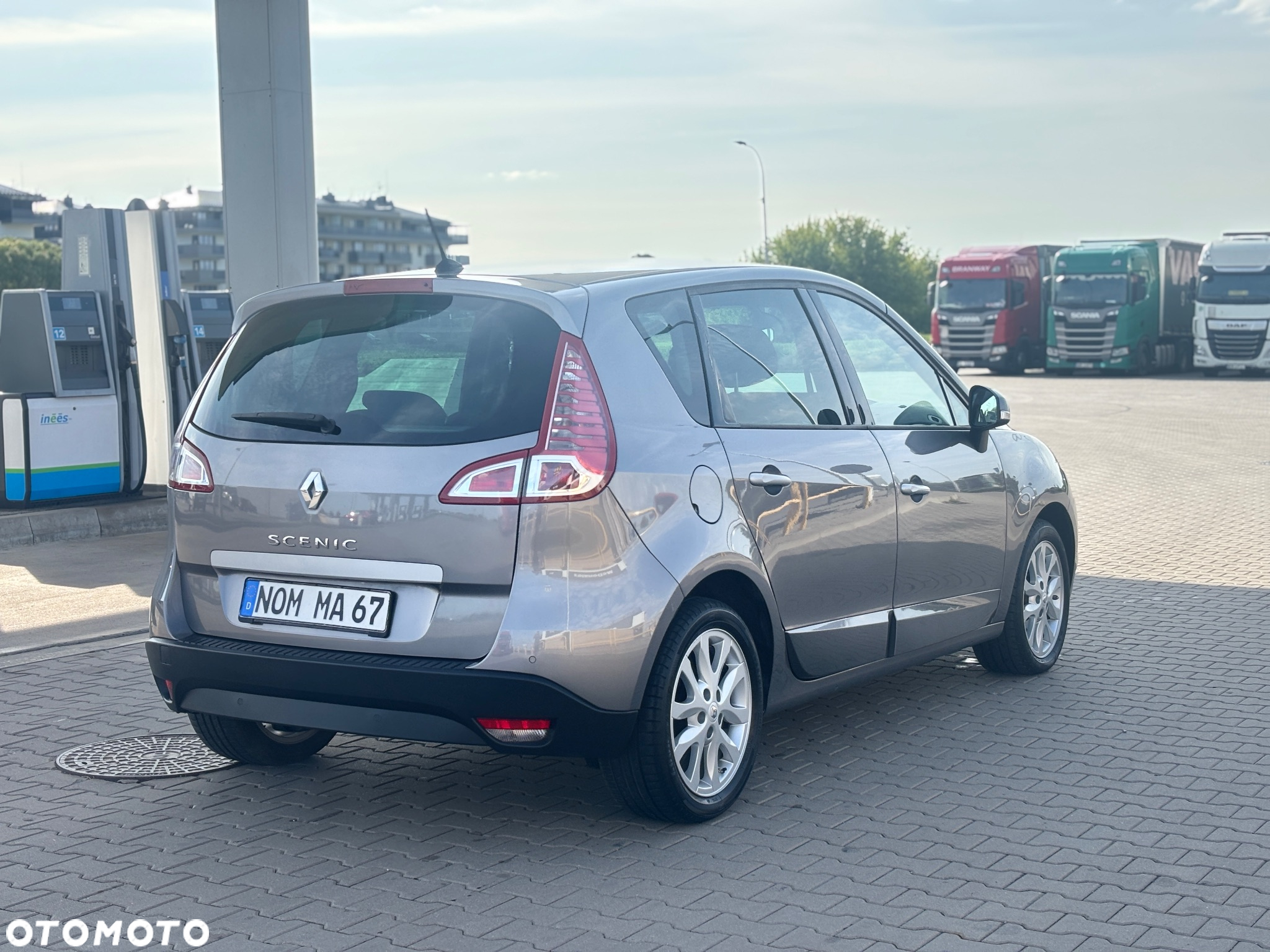 Renault Scenic 1.9 dCi Expression - 4