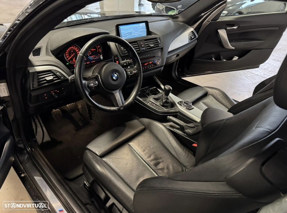 BMW 220 i Coupe Pack M - 8