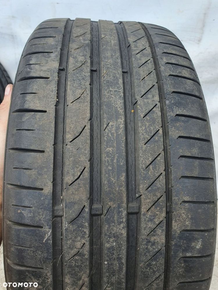 opona Continental 225/35 18 - 9