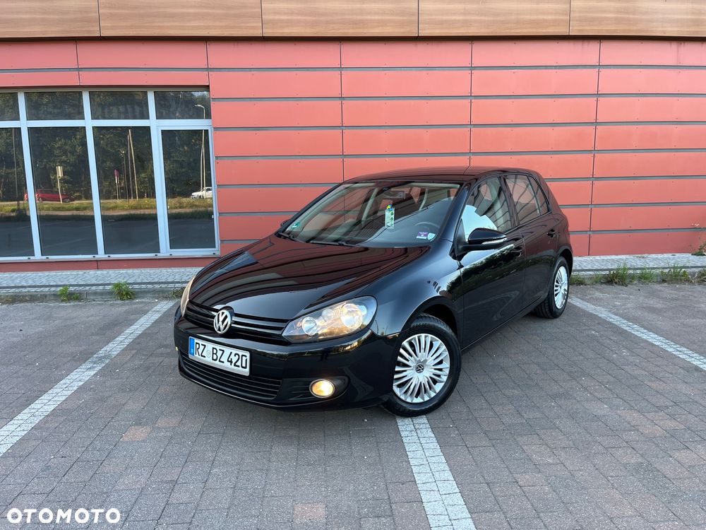 Volkswagen Golf - 26