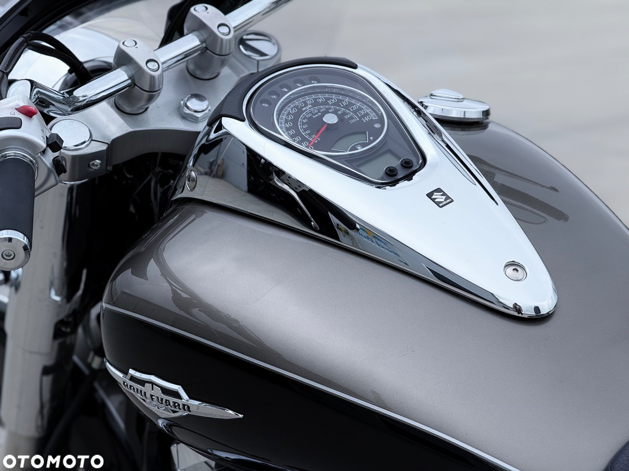 Suzuki VL 1500 Intruder LC - Boulevard C90 - 22