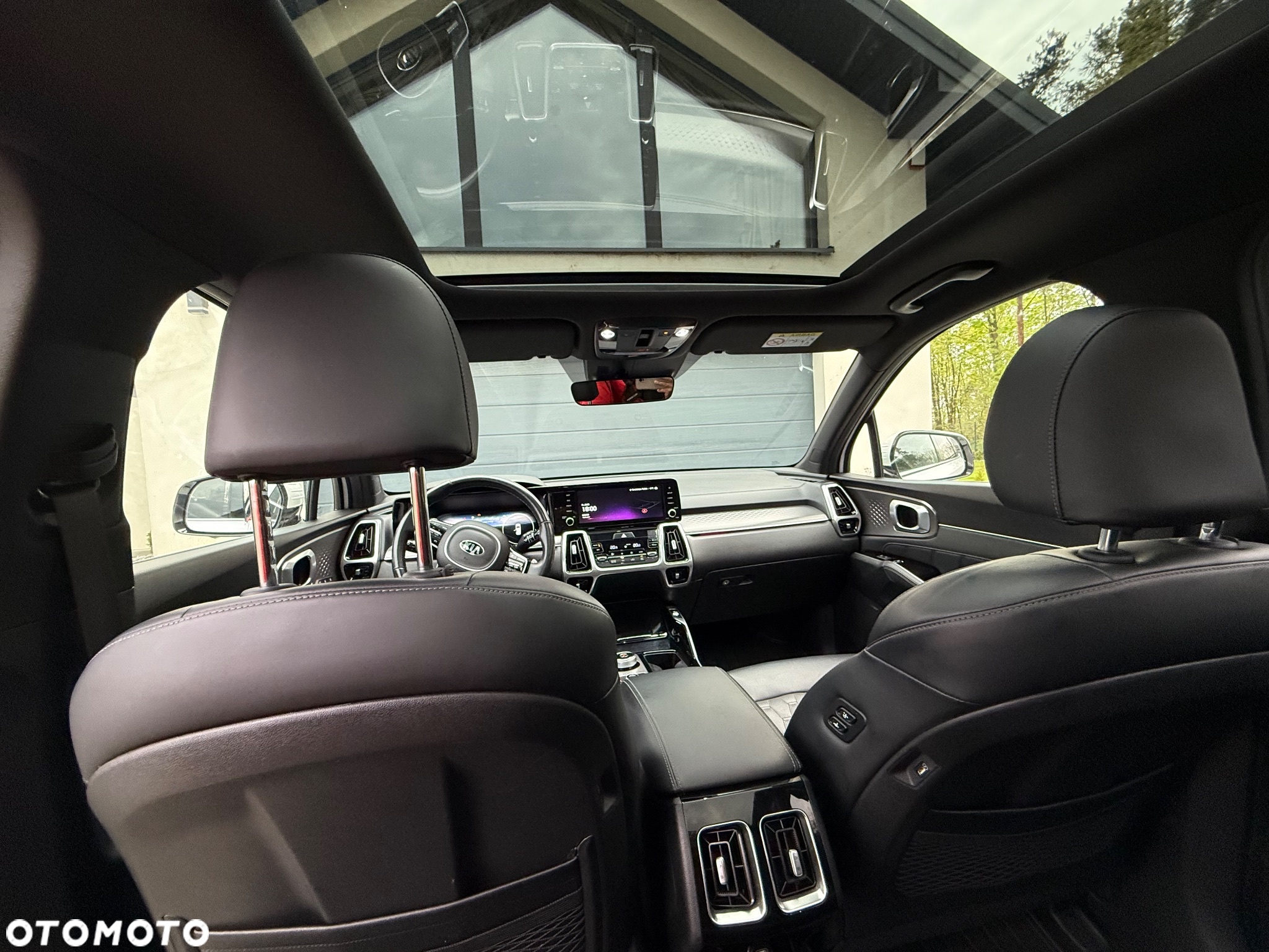 Kia Sorento - 11