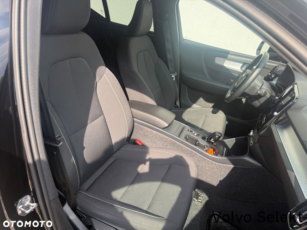 Volvo XC 40 - 29