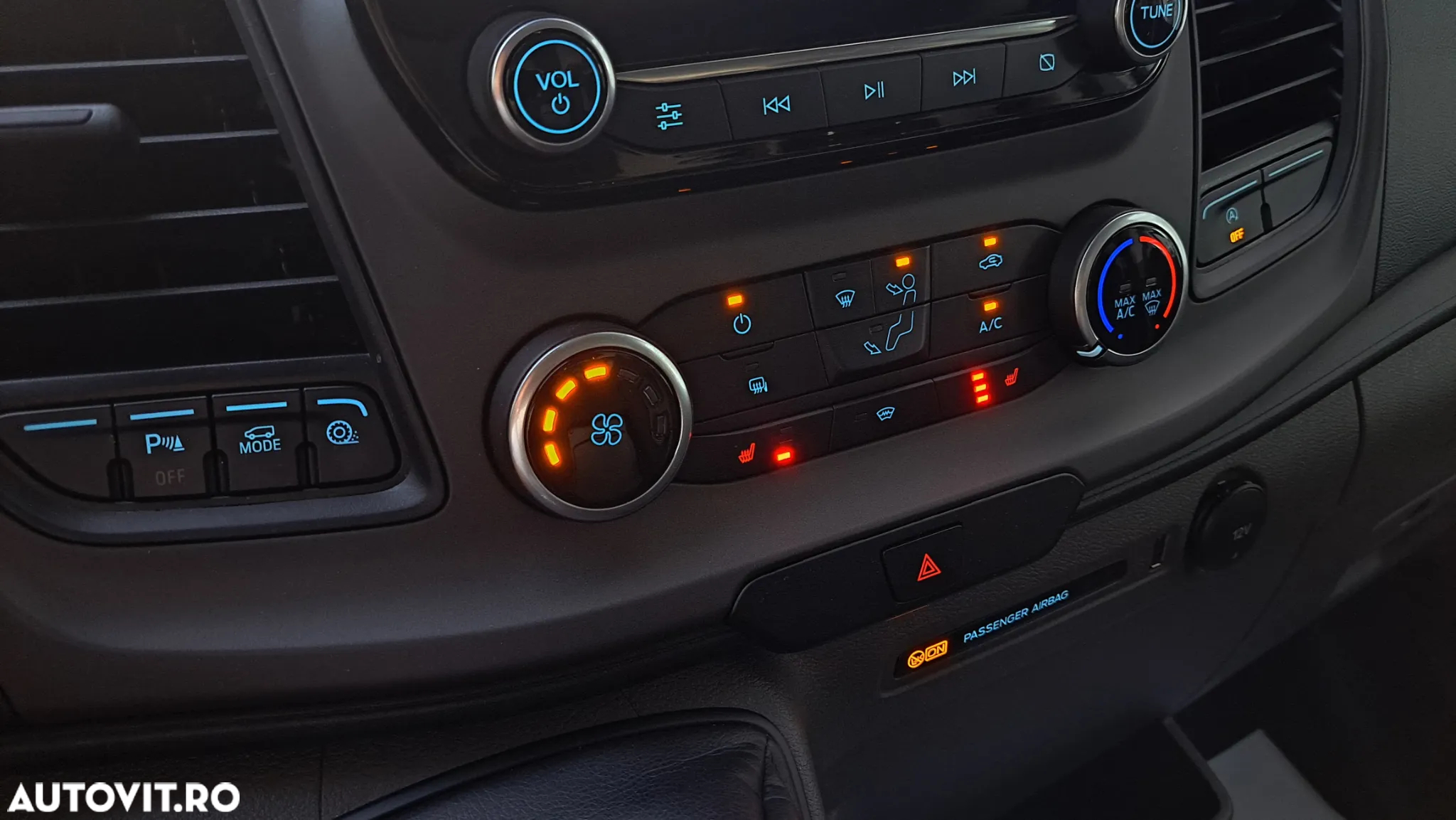 Ford Transit - 30