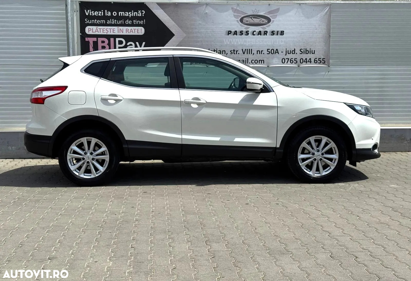 Nissan Qashqai 1.6 DCI Xtronic N-Connecta - 6