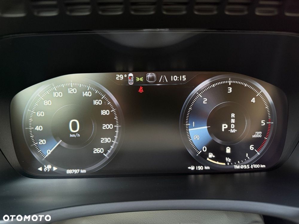 Volvo XC 90 - 17
