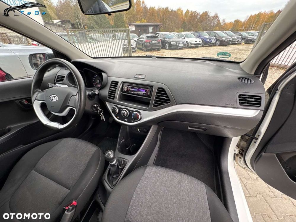 Kia Picanto 1.0 ISG Fifa World Cup Edition - 27