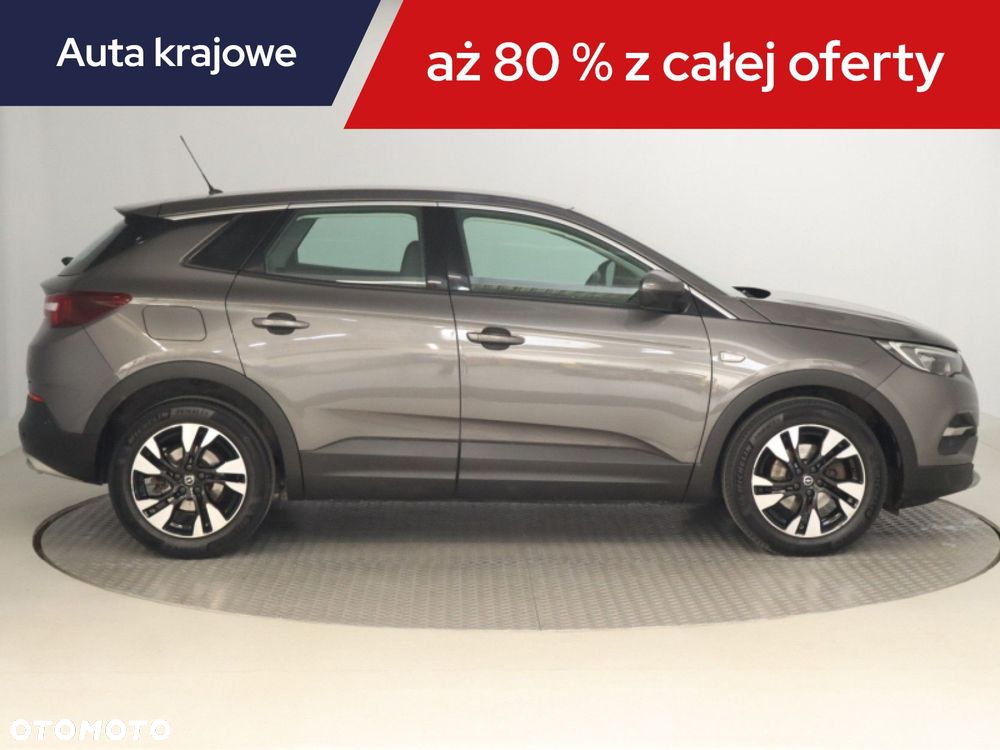 Opel Grandland X - 8