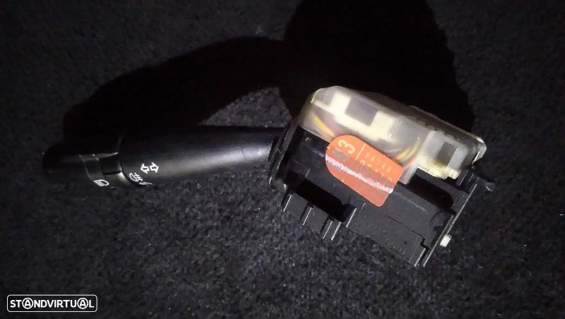 Manete Dos Piscas Toyota Avensis (_T25_) - 3