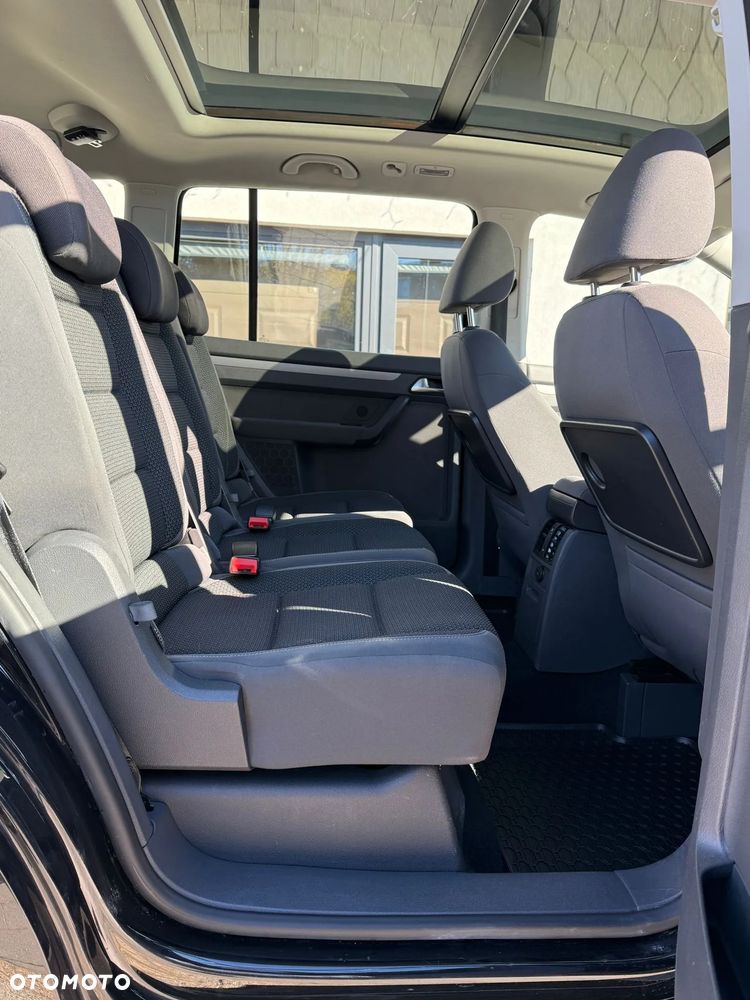 Volkswagen Touran 1.4 TSI United - 10