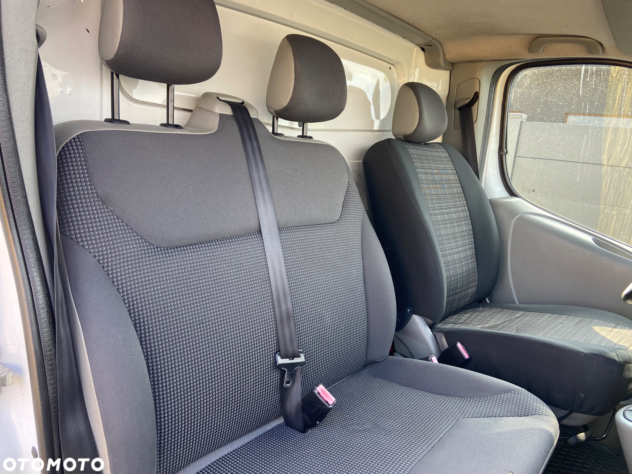 Opel Vivaro L2H1 2.9t - 7