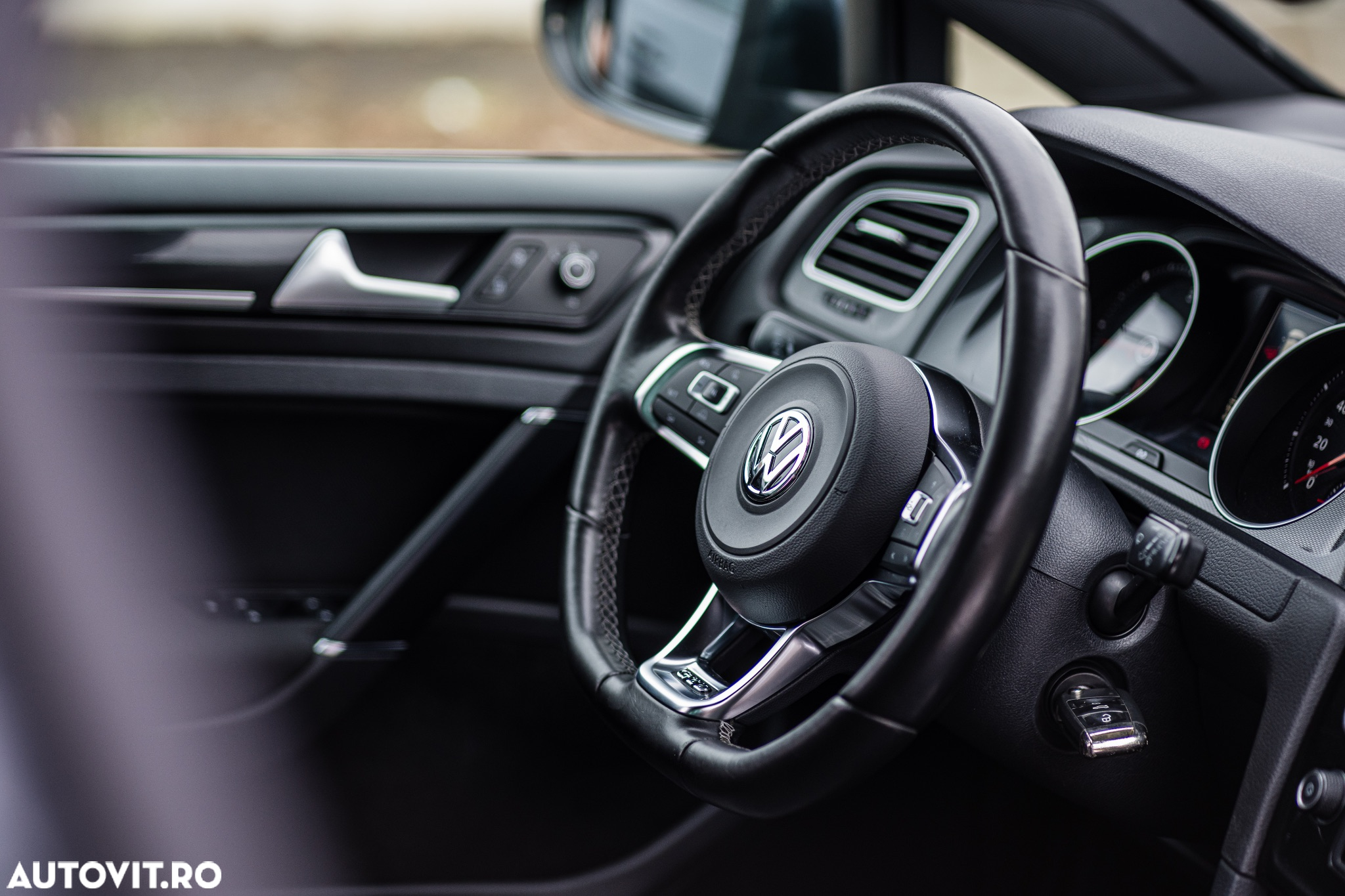 Volkswagen Golf 2.0 TDI GTD - 8