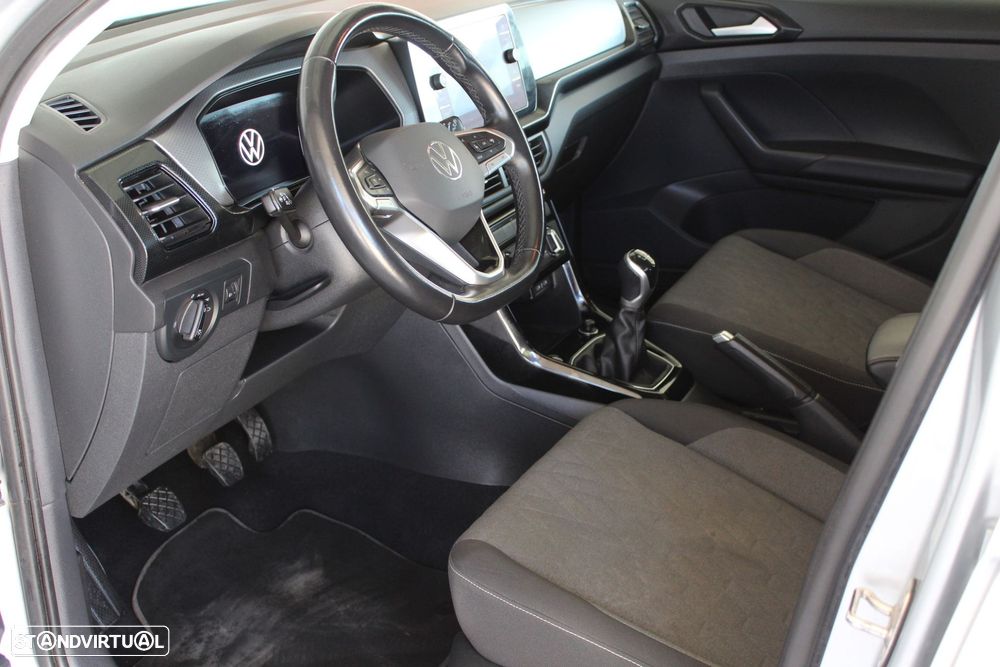 VW T-Cross 1.0 TSI Urban - 25
