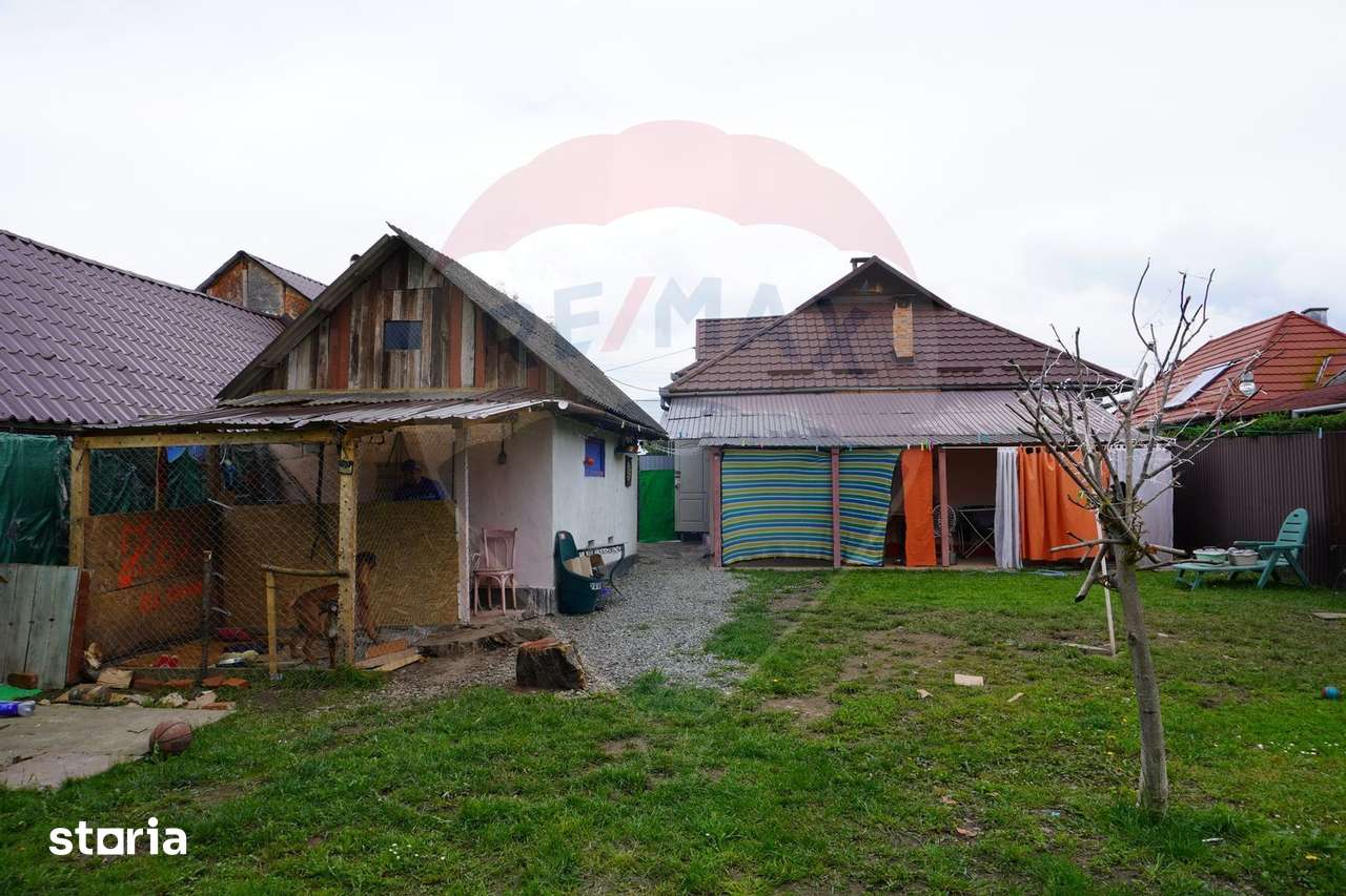 Casă cu 6 camere la Crăciunesti - Imagine principală: 4/20