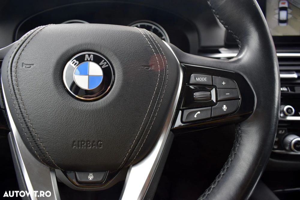 BMW Seria 5 520d xDrive Aut. - 25