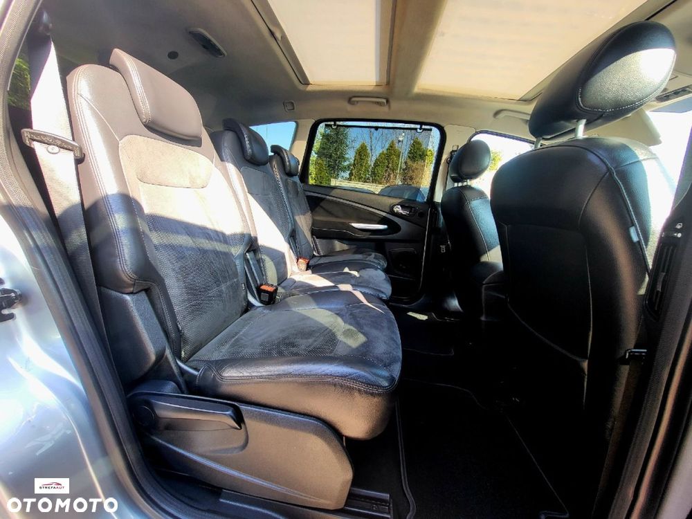 Ford S-Max - 8