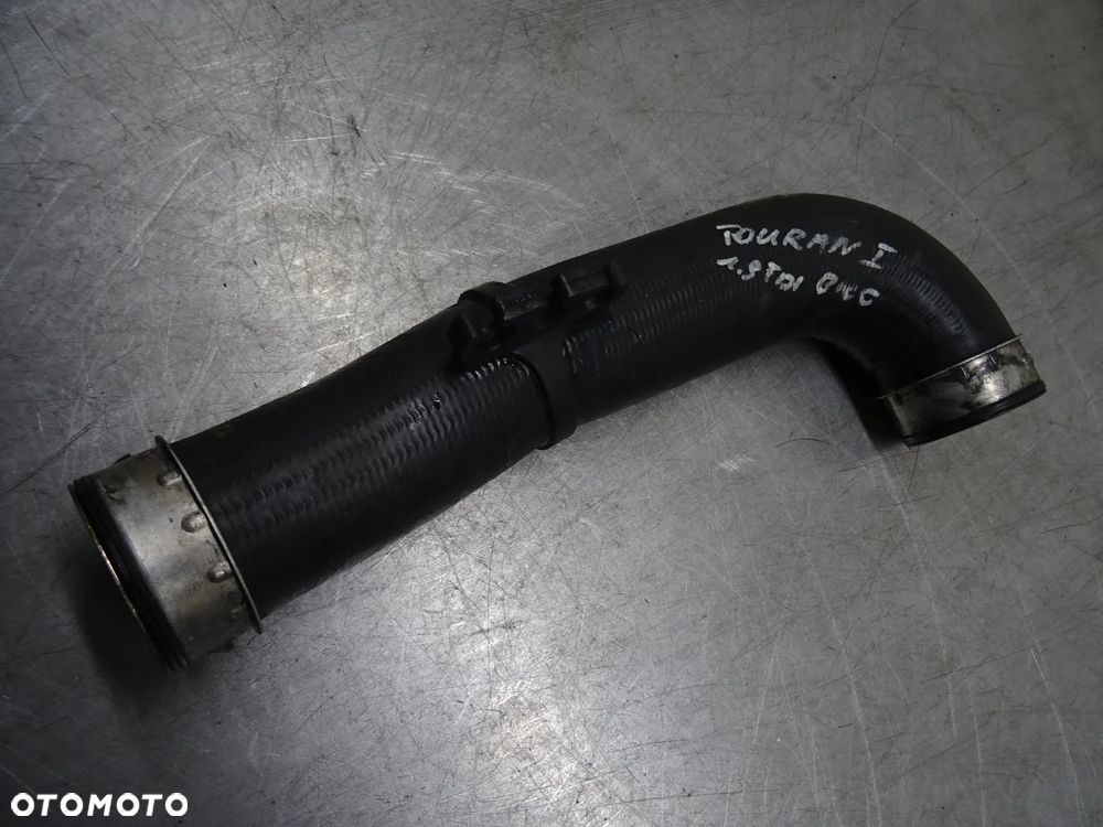 VW TOURAN I 03-05 1.9TDI LA7W RURA PRZEWÓD INTERCOOLERA 1K0145833C - 1