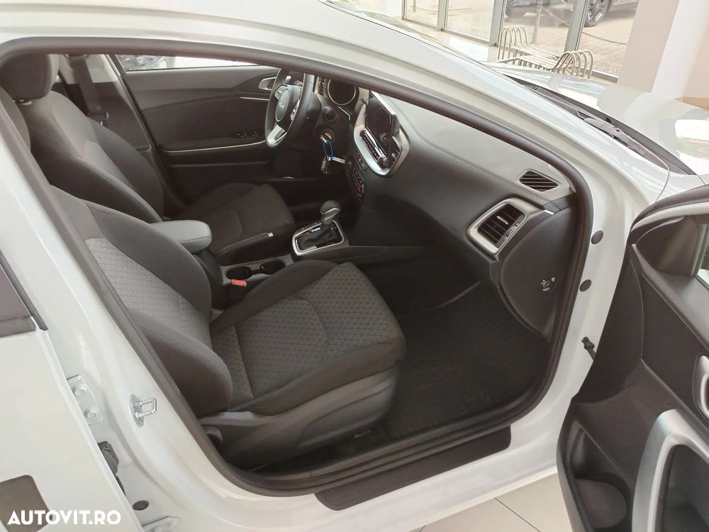 Kia Ceed 1.5 T-GDI 7DCT Best - 8