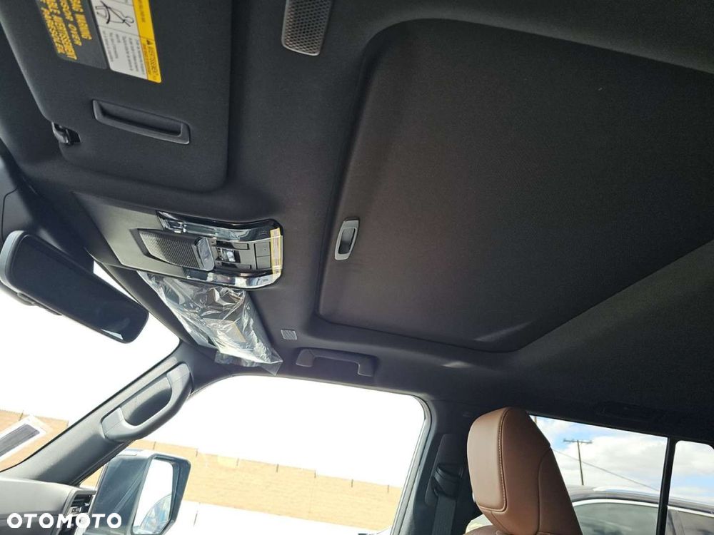 Lexus GX - 14