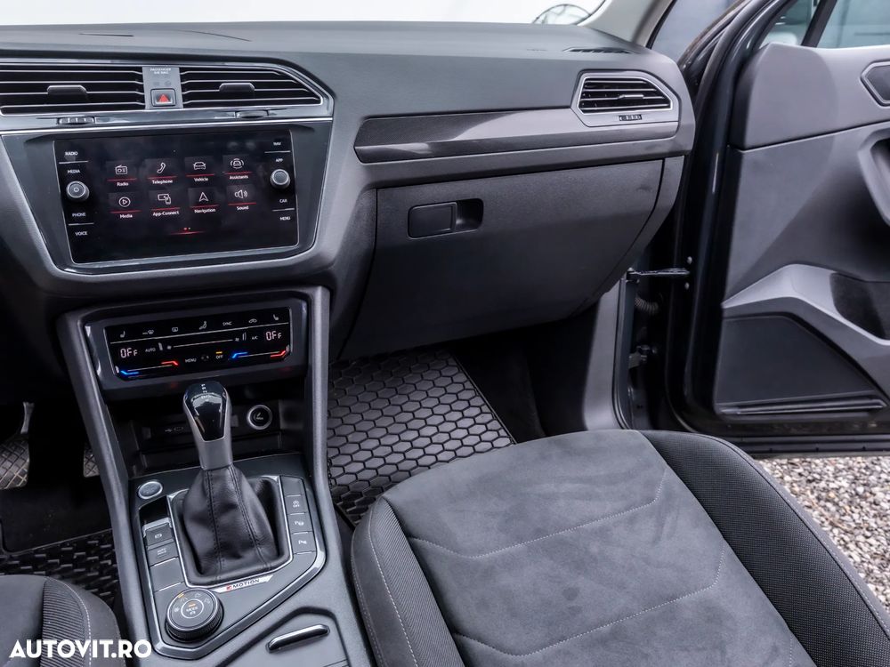 Volkswagen Tiguan 2.0 TSI OPF DSG 4Motion Elegance - 19