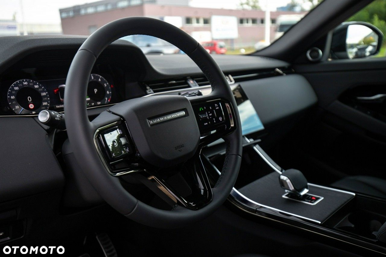 Land Rover Range Rover Evoque - 16