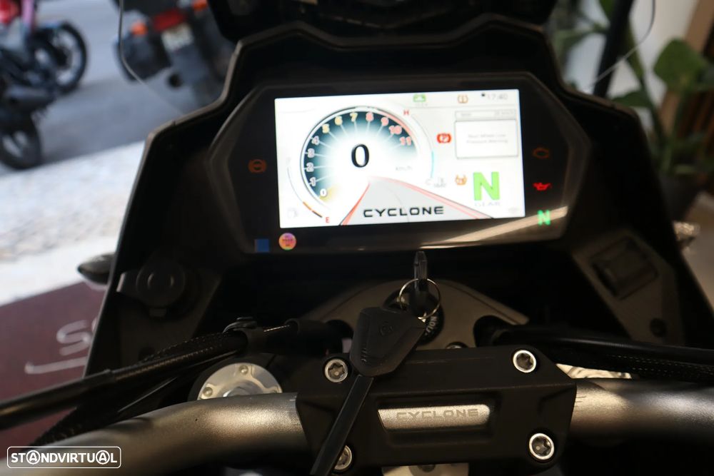 Cyclone RA600 EXPLORER - 11
