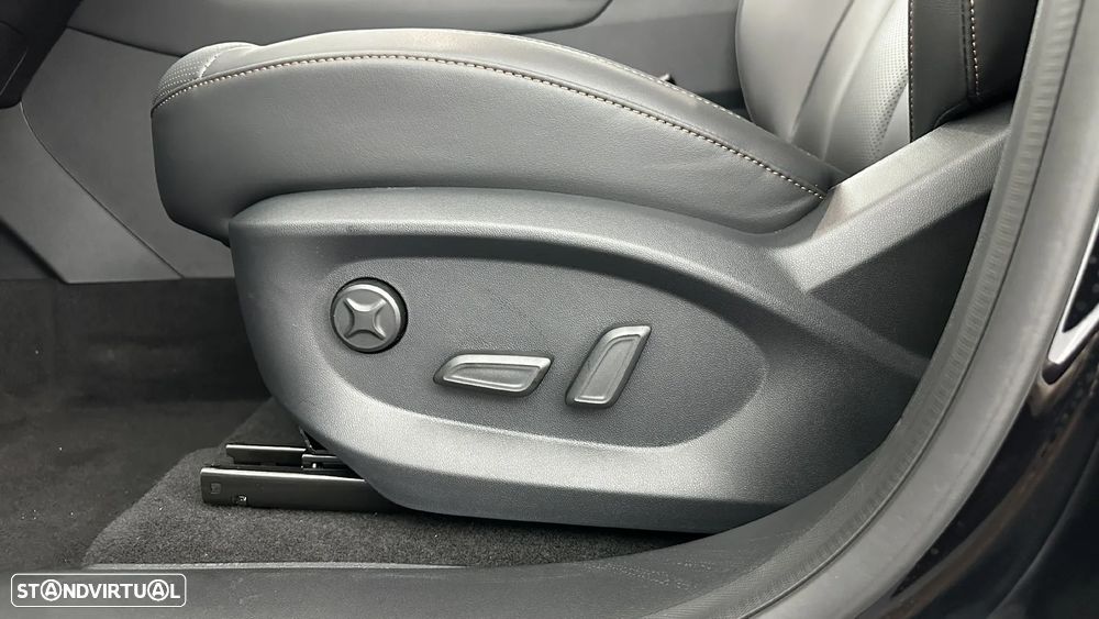 MG HS 1.5 T Luxury AT - 27