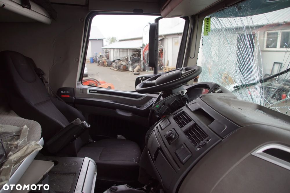 Auto na części - DAF XF 480 FT 12.9 483 KM MX-13 12TX2210 TD 2021R Silnik Skrzynia Drzwi Kabina Siodło Lusterko Klamka Szyba Lampa Deska Kokpit Sterownik Moduł Czujnik Panel Kierownica - 8